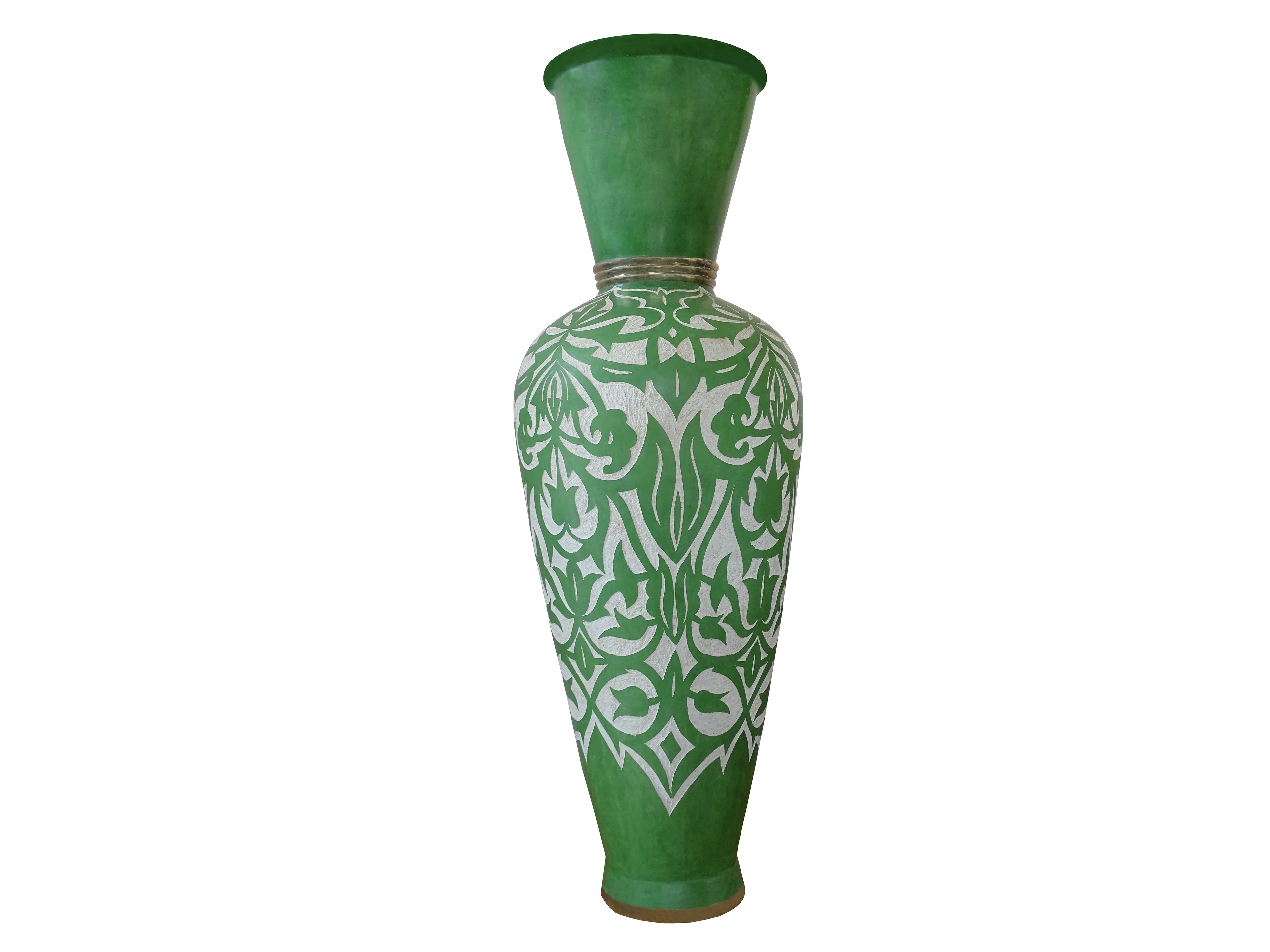 Moroccan vase in hand-chiseled pottery and handmade / vase in Fes pottery.