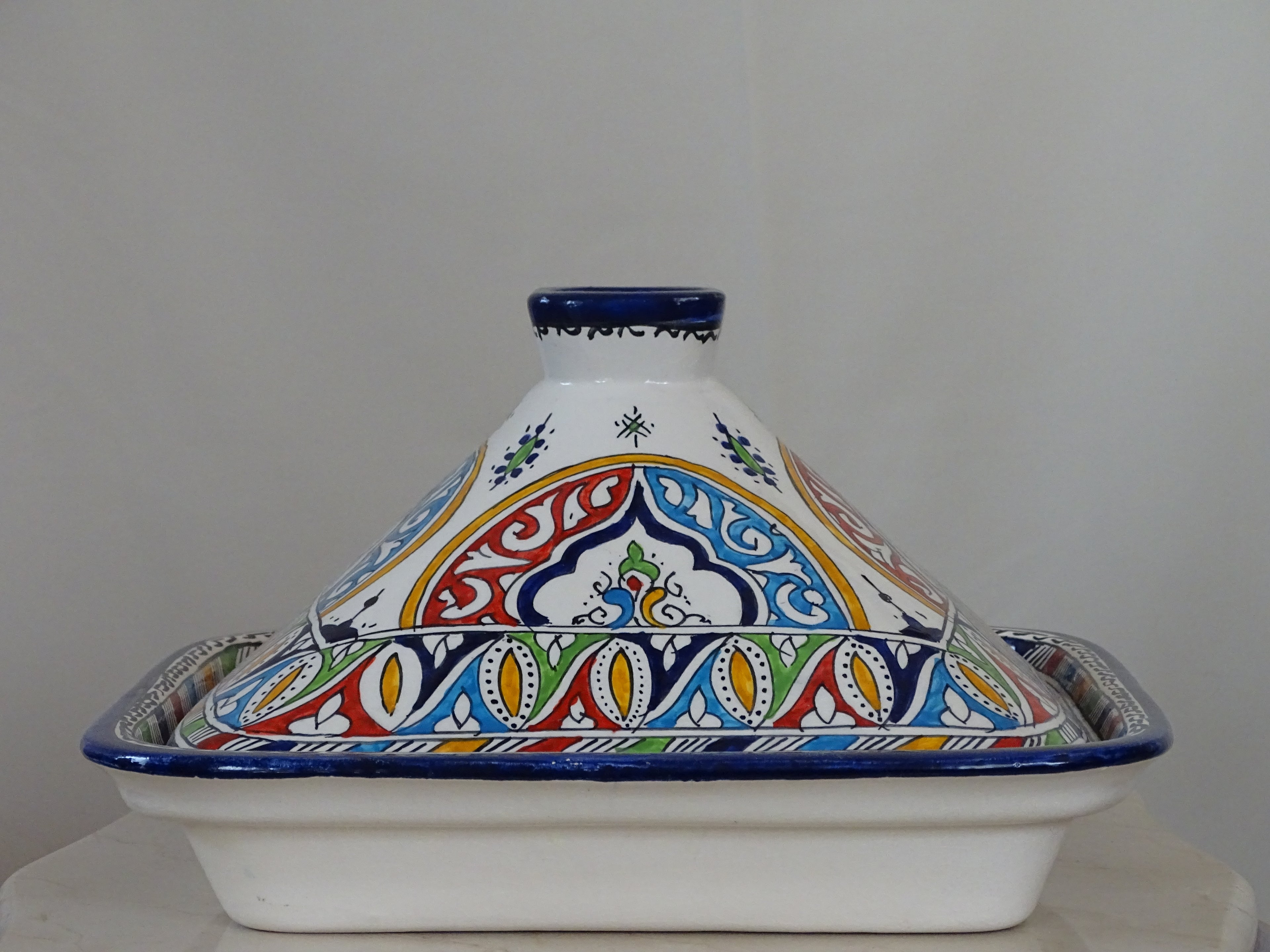 Moroccan hand-painted high quality clay made serving Tagine.